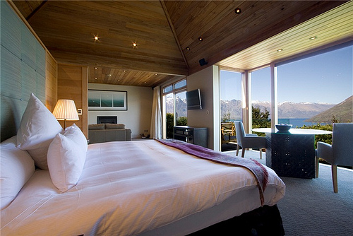 Azur Lodge Bedroom2