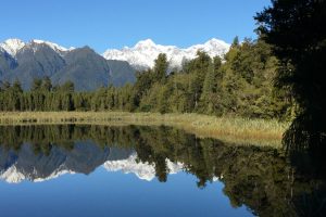best time for lake matheson visit