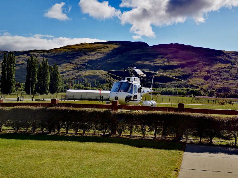 helicopter flight to alpine lake heli-hike wanaka